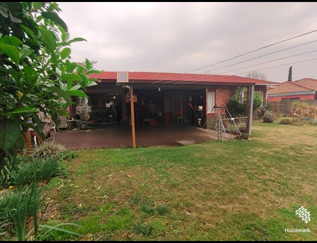 4 BEDROOM HOUSE FOR SALE IN SASOLBURG EXT 1